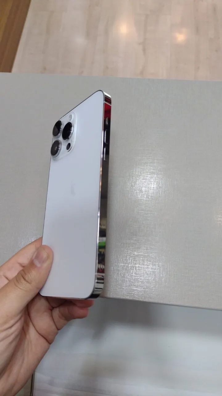 iPhone 14 Pro Max - Foto 3
