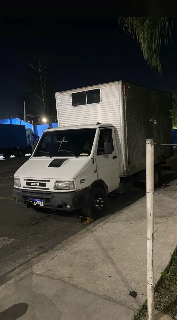 Caminhão Iveco daily 2004  - Foto 2
