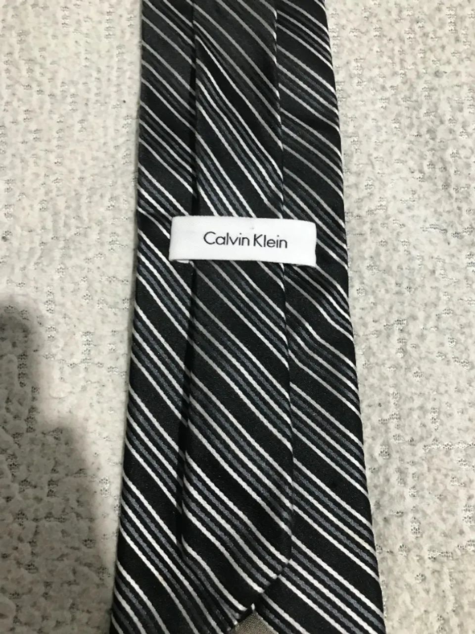 Gravata Calvin Klein USA - Foto 3