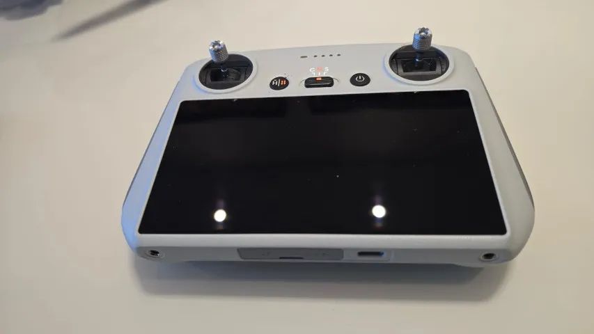 VENDO DRONE MAVIC 3 FLY MORE COMBO COMPLETO  - Foto 5