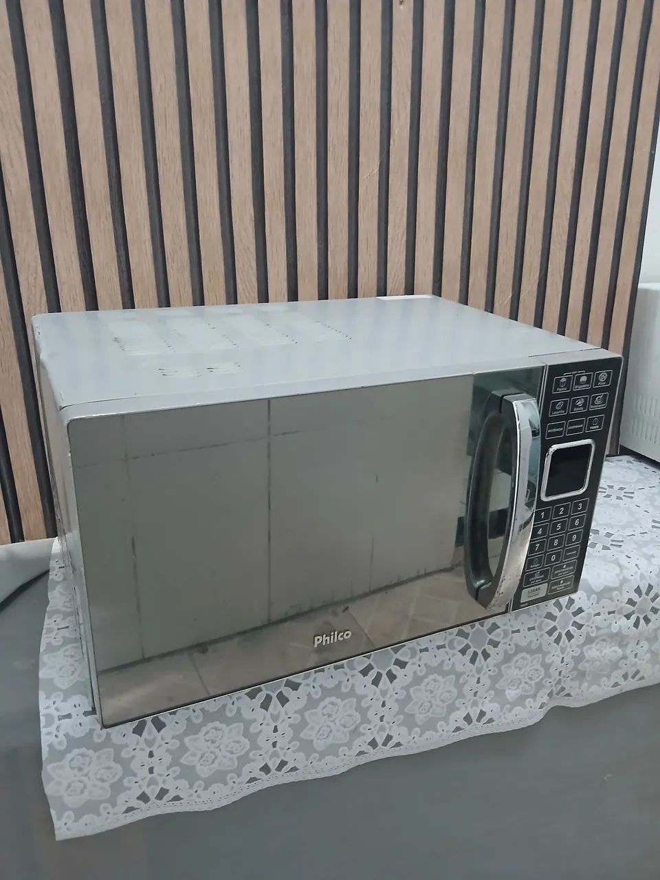 Microondas espelhado 23 litros Philco  - Foto 2