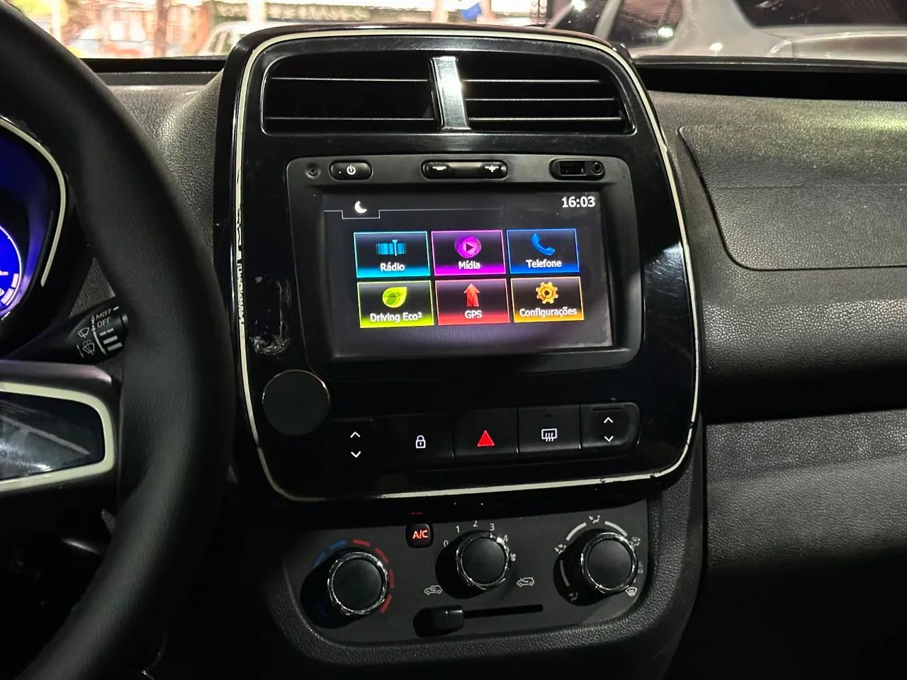Renault Kwid Intense 1.0 Flex 12V 5P Mec. 2019 - Foto 3