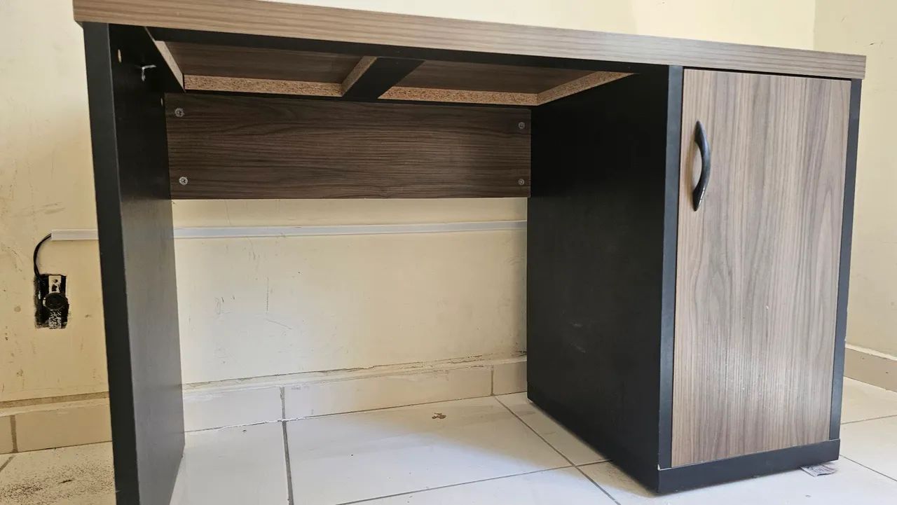 Mesa de escritorio mdf - Foto 2