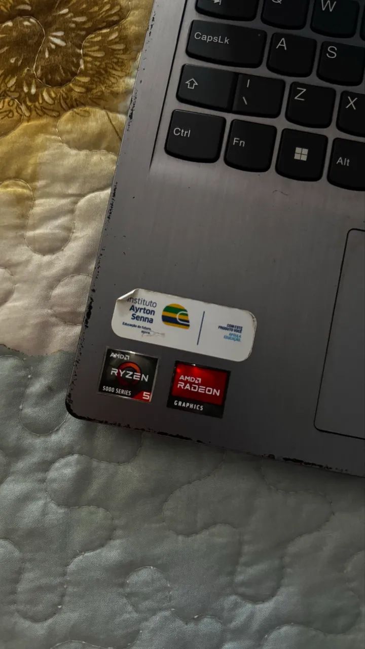 NOTEBOOK LENOVO RYZER 5 - Foto 2