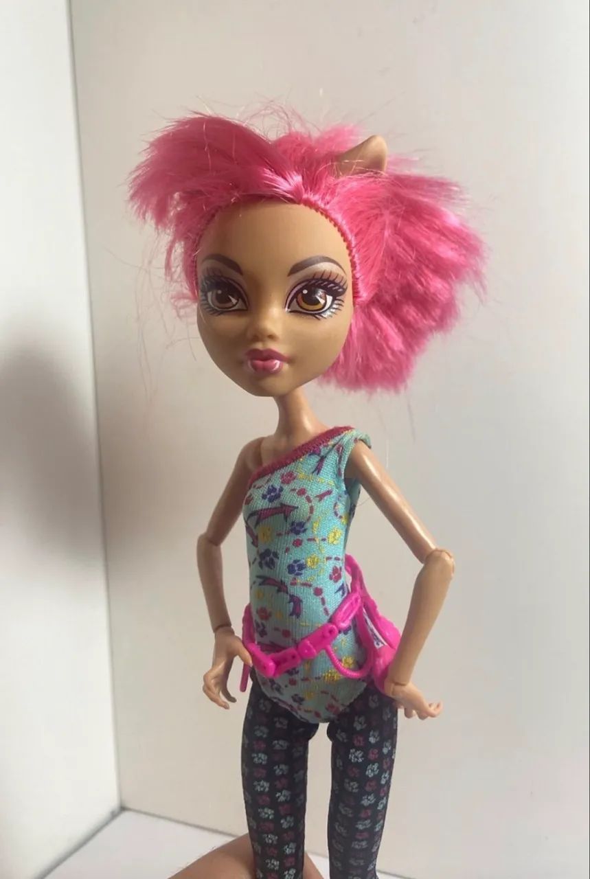 Boneca Monster High Holween Wolf Dance Class - Foto 4