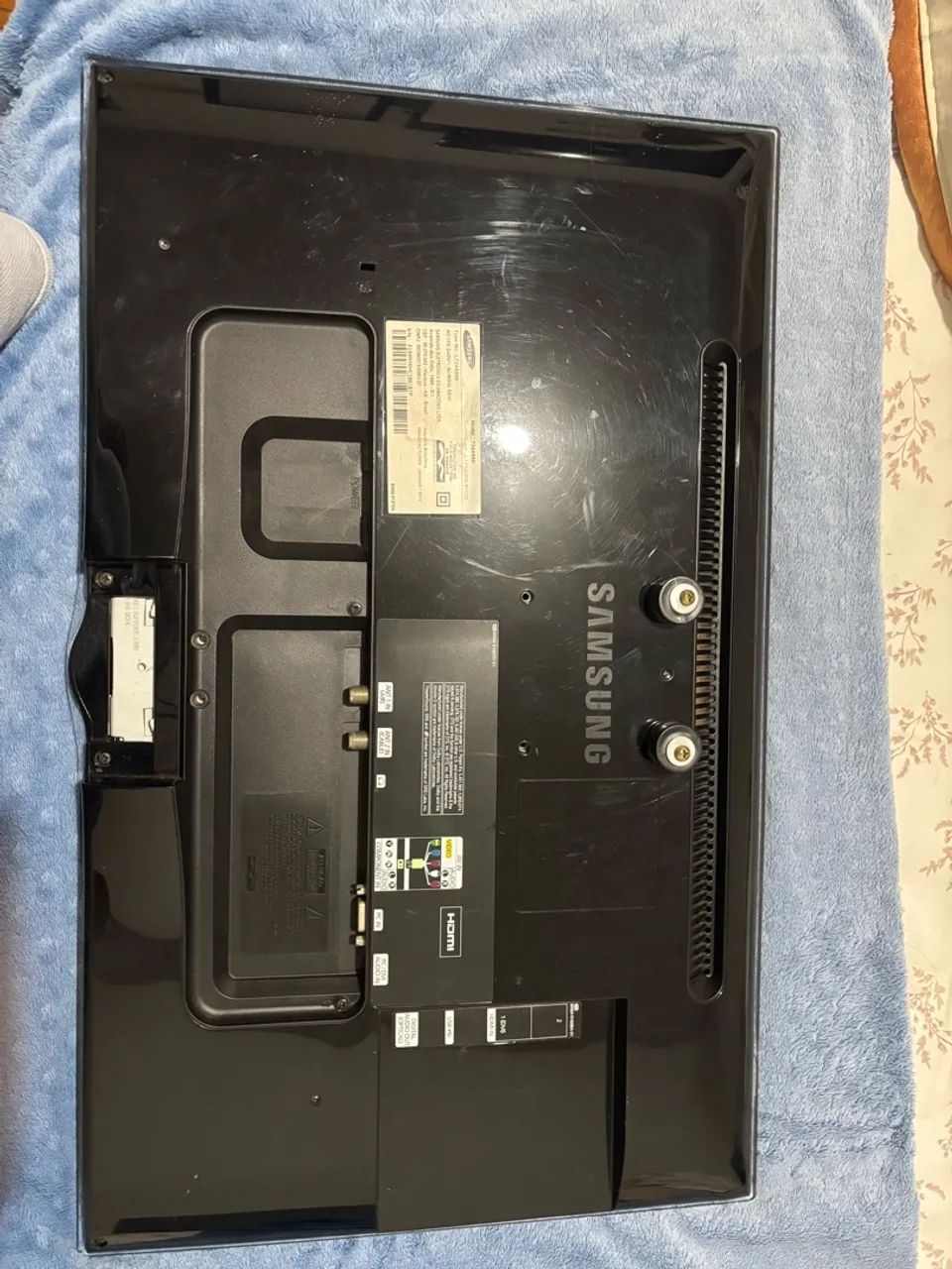 TV Monitor Samsung de 24 polegadas - Foto 2