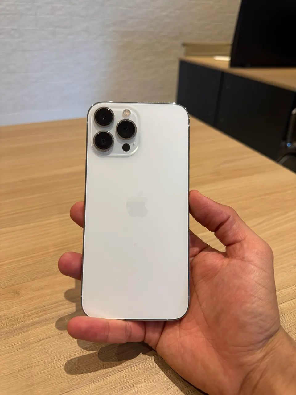 iPhone 13 Pro Max 512gb bateria 80% - Celulares e Smartphones