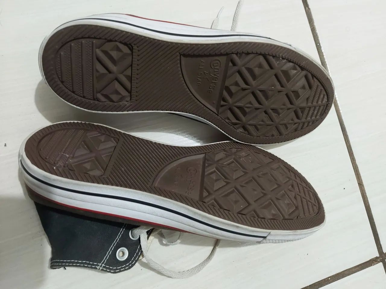 ## Tênis All Star Converse Cano Alto Preto - Usado - Foto 2
