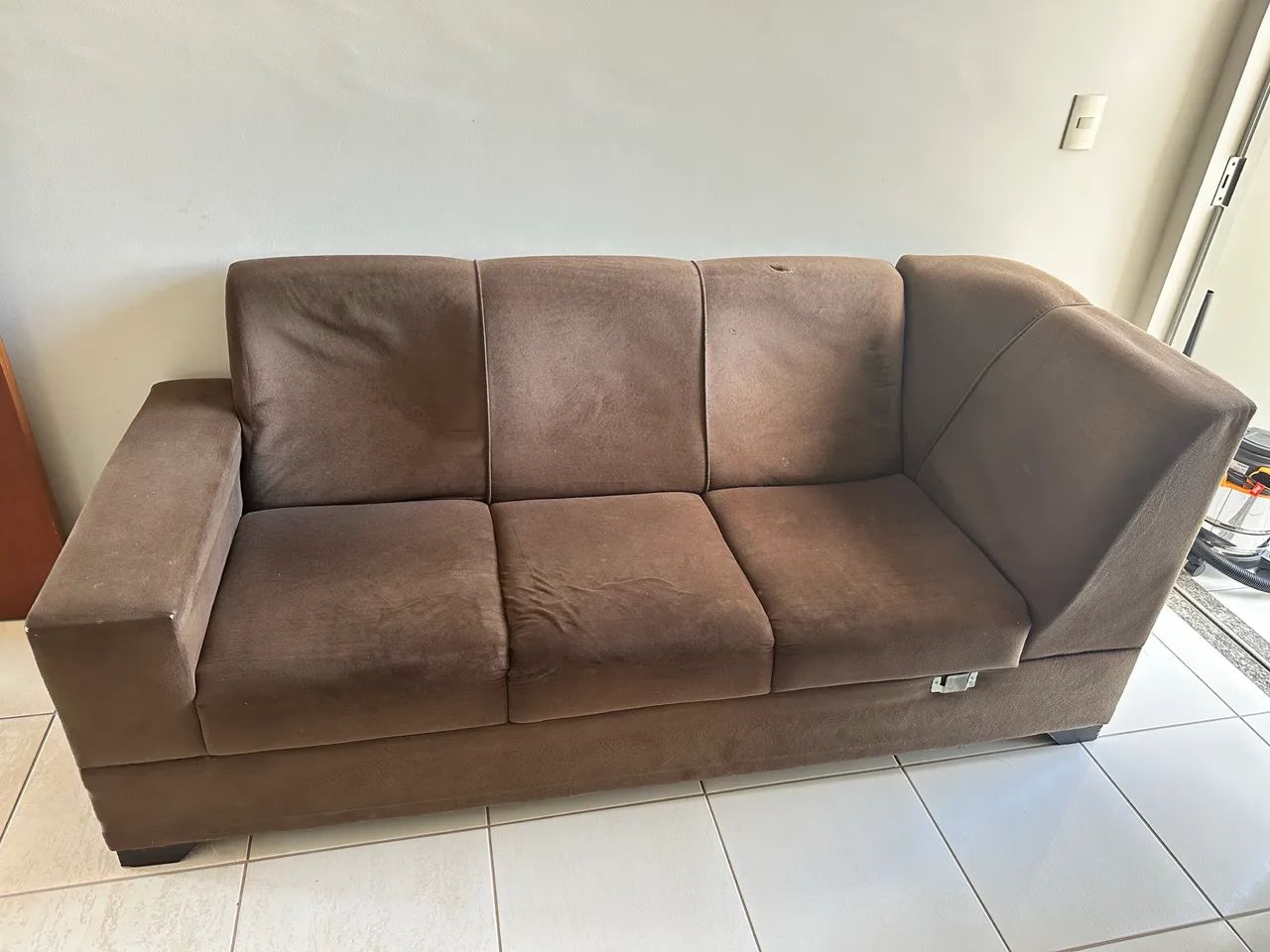 Sofá 3 lugares - Foto 2