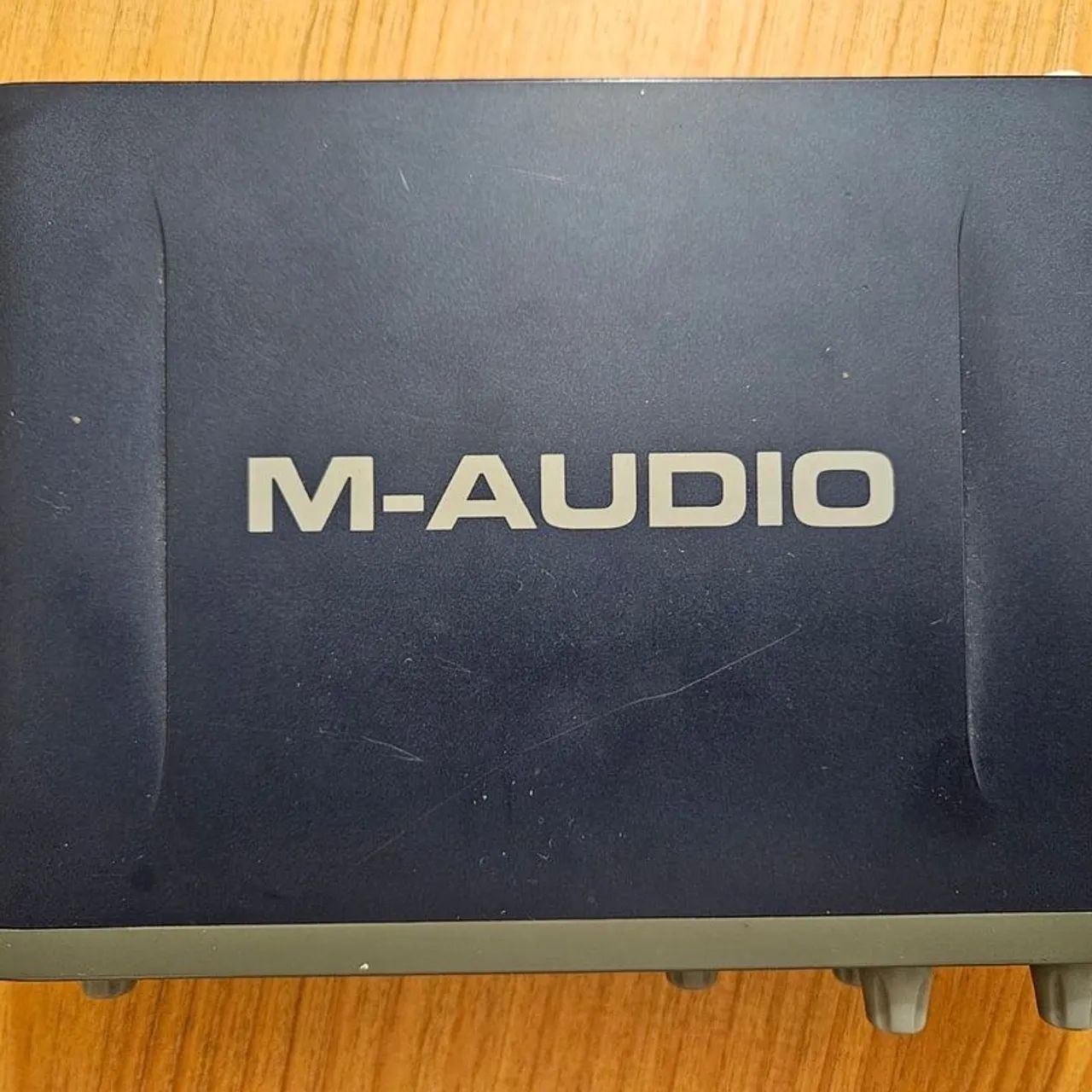 Interface de Áudio M-Audio Fast Track Pro USB - 2 Entradas + MIDI - Foto 2