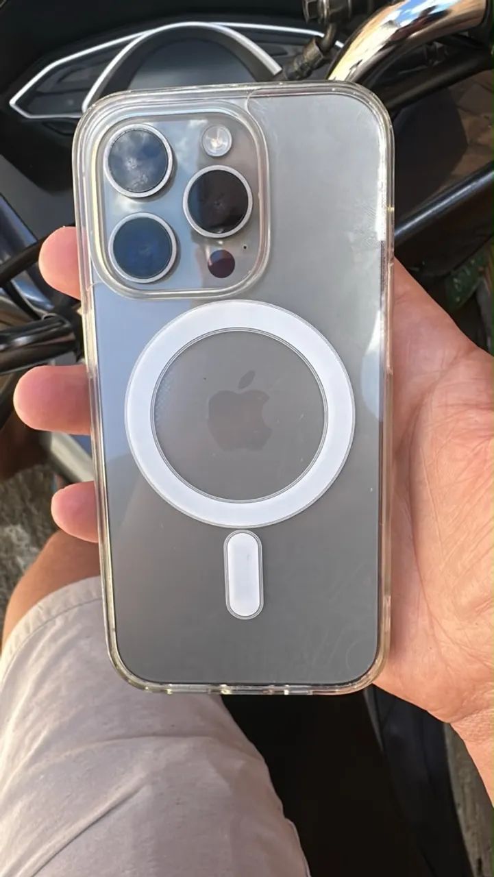 iPhone 15 pro - Foto 5