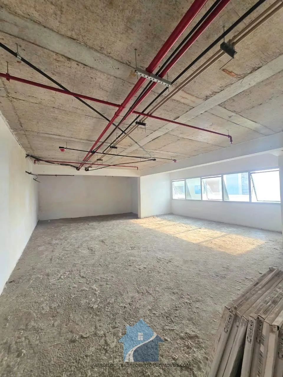 Sala no Atlantic Tower - Torre Medical - Chapada - Foto 2
