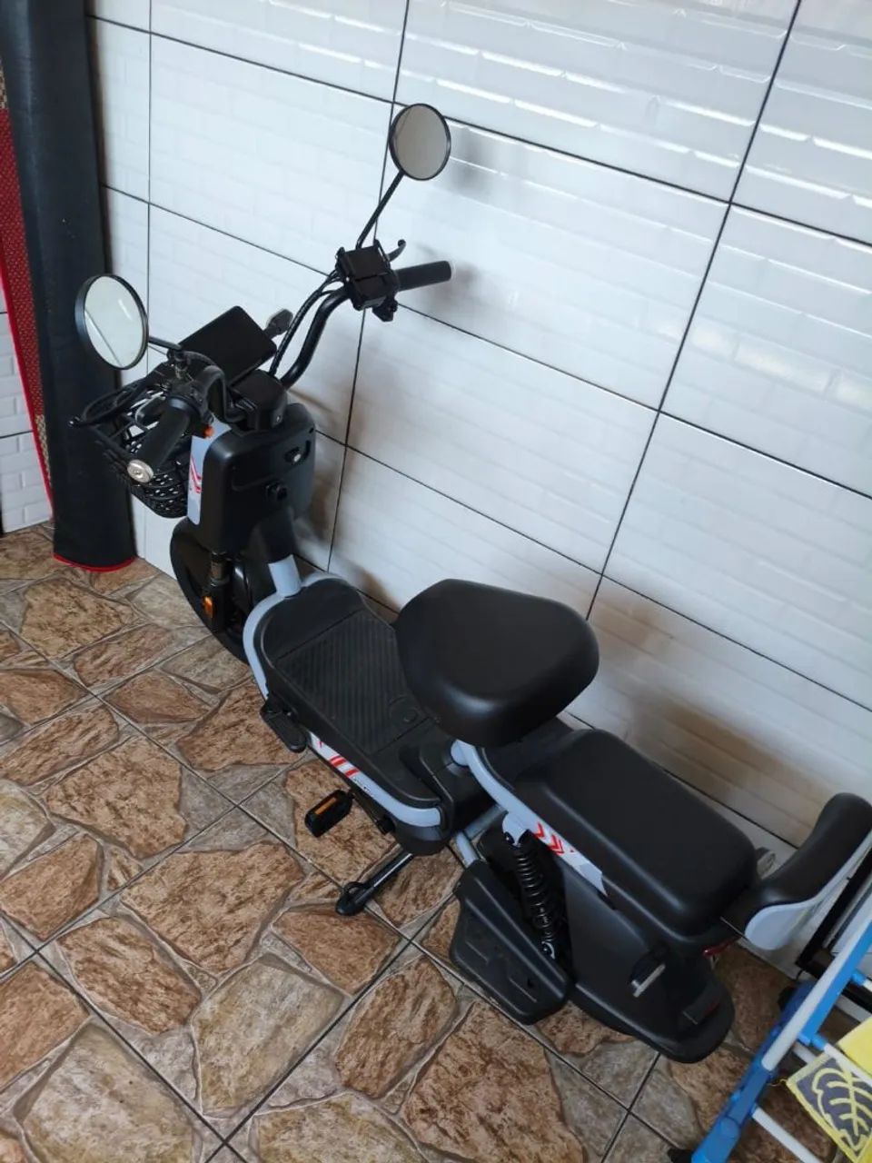Motocicleta elétrica 