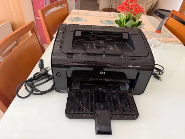 Impressora HP LaserJet Pro P1102w - Wi-Fi - Foto 2