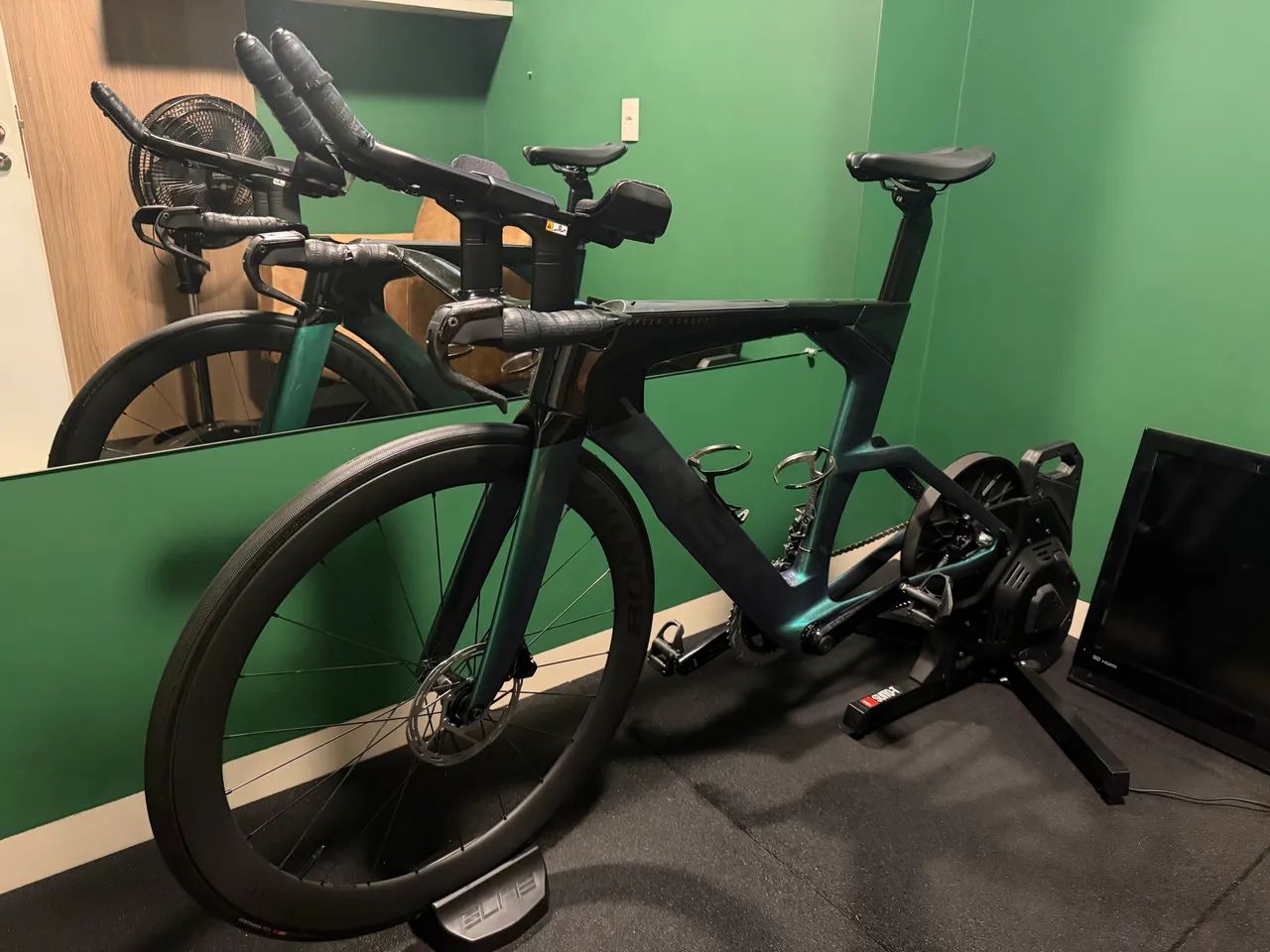 Trek Speed Concept SLR 6 | Carbono | SRAM AXS | Quarq | Aeolus Pro 51
