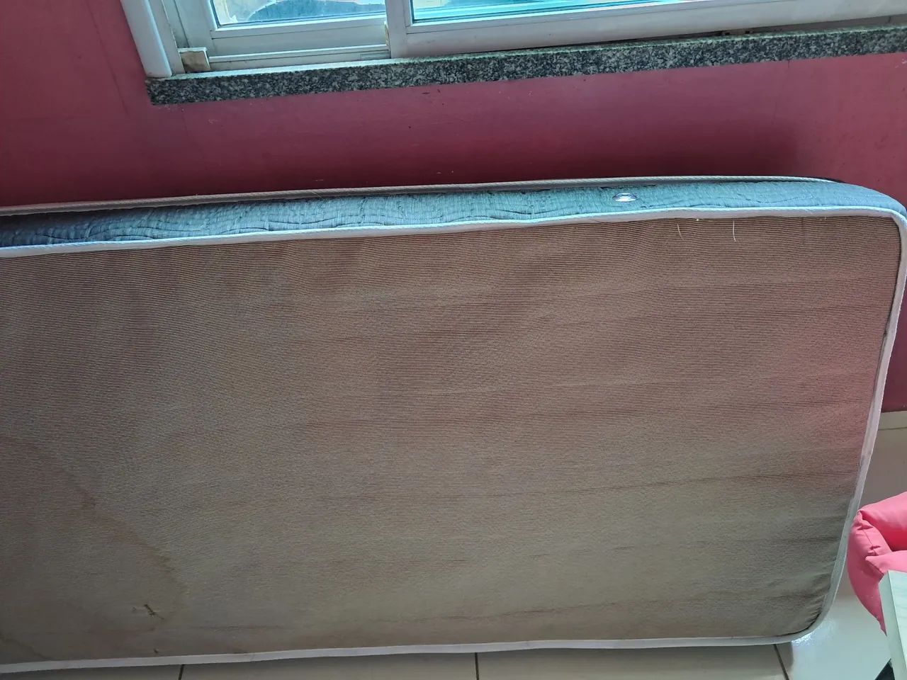 Colchão de mola solteiro OPORTUNIDADE! 
