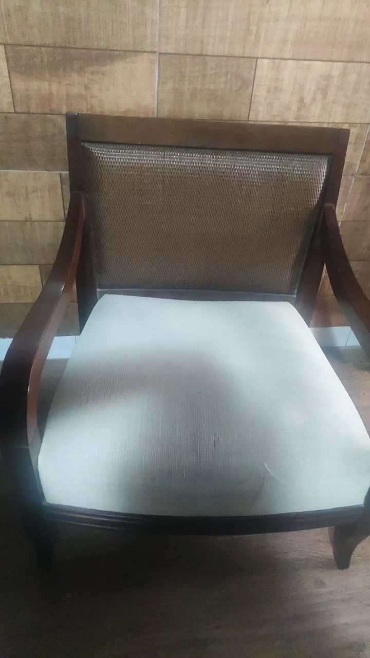 Par de Poltronas de Alta Qualidade. - Foto 2