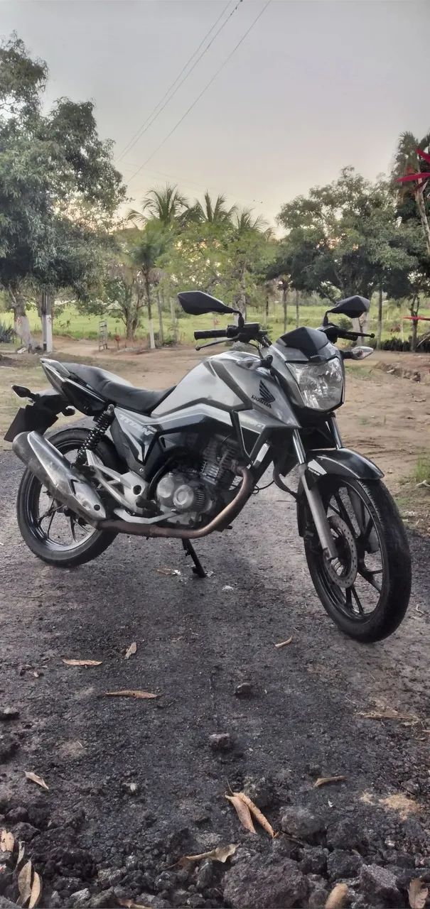 Vendo CG Titan 2019/19. 