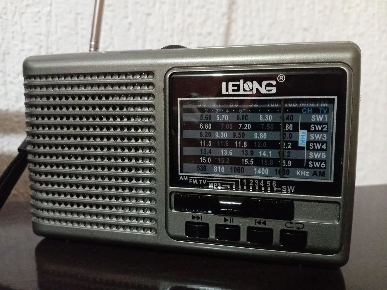 Radio Lelong am fm sw multibandas bateria novo sensacionsl