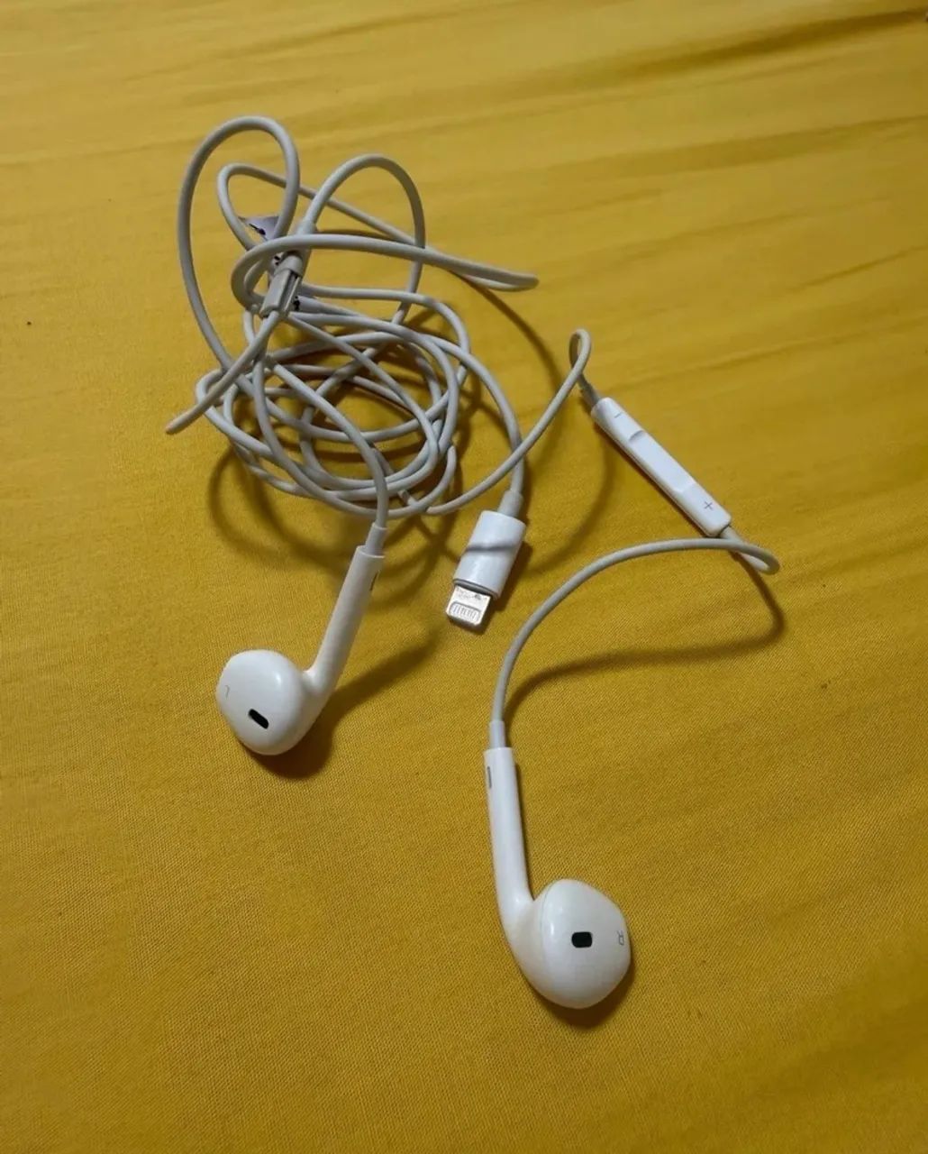 Apple EarPods (Original) - Lightning