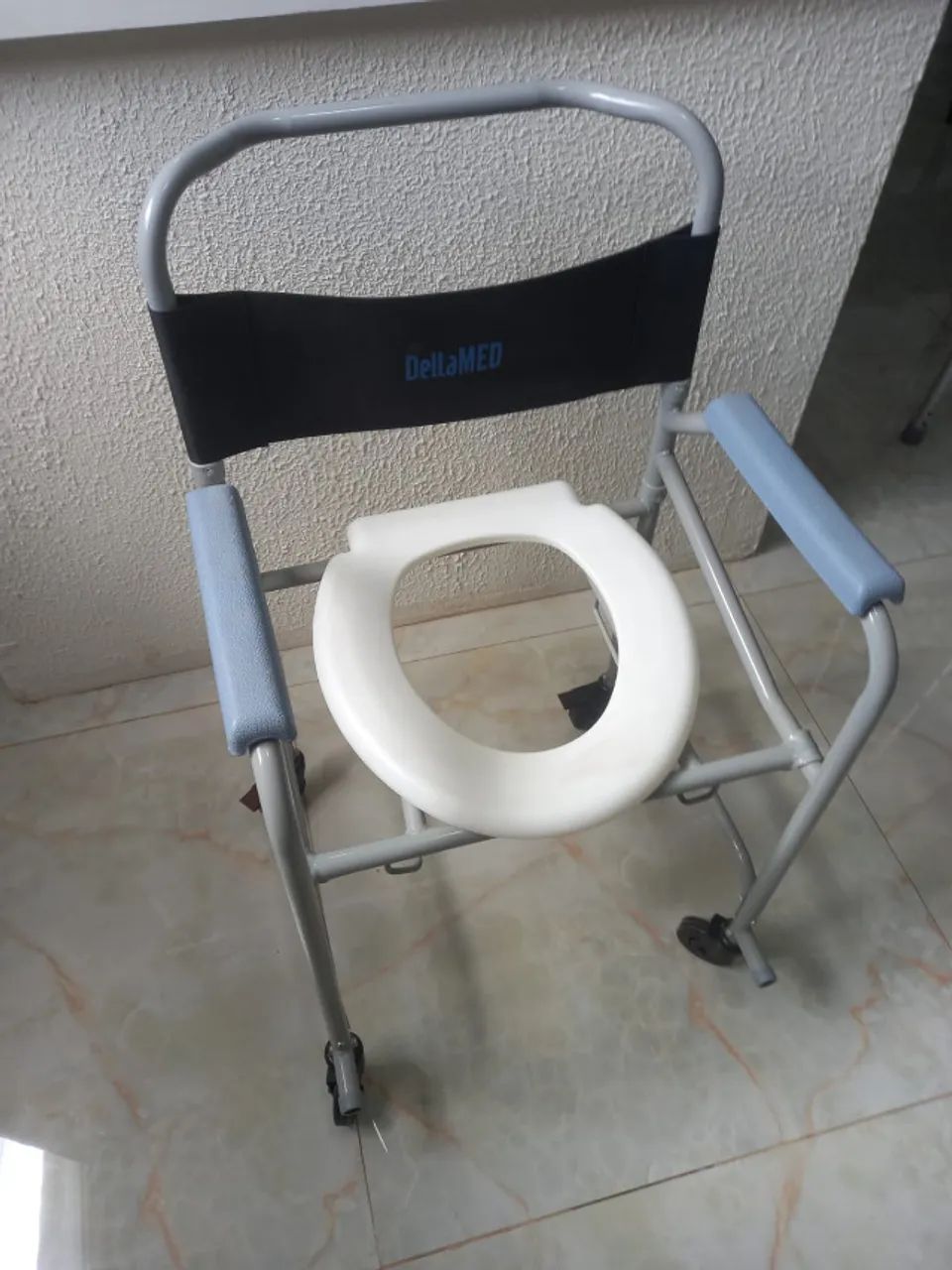 Cadeira de banho Dellamed - Foto 2