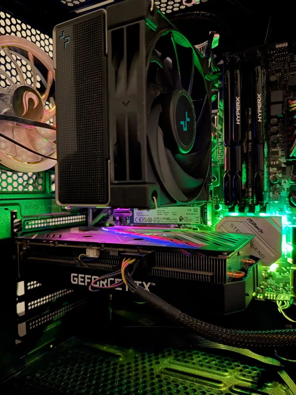 PC GAMER RTX 3050 + RYZEN 7 5700x