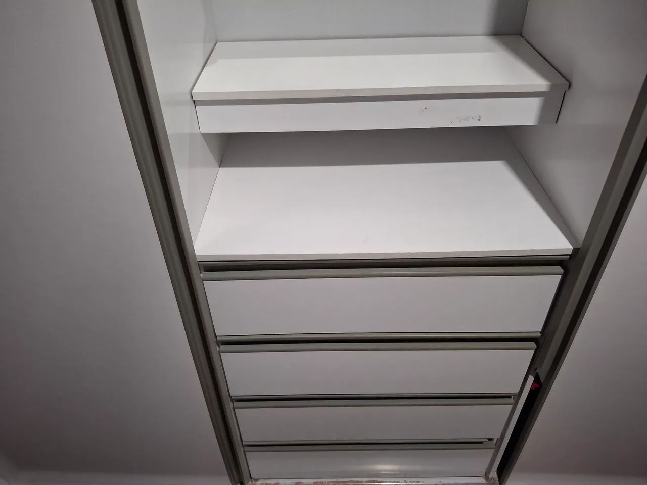 Guarda roupa com espelho  - Foto 4