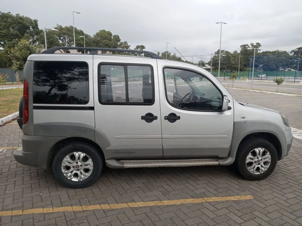 Fiat Doblo Adv/adv Tryon/locker 1.8 Flex 2012 - Foto 3