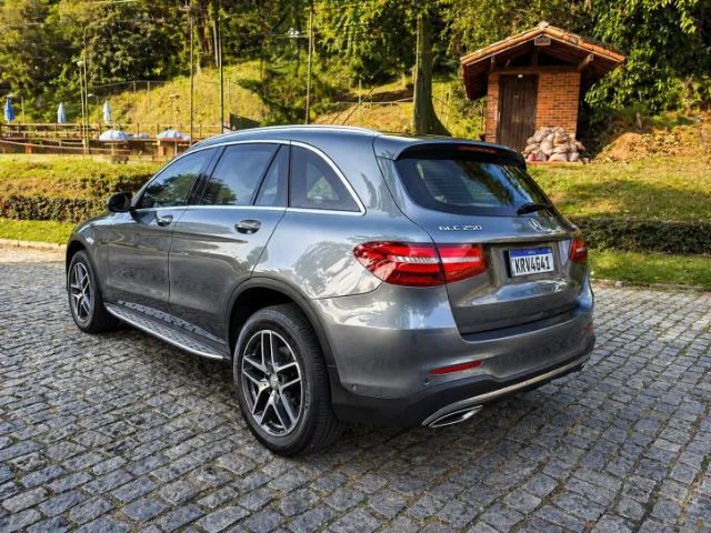 Mercedes-Benz GLC 250 Sport 4matic 2.0 TB 16V Aut. 2017 - Foto 2