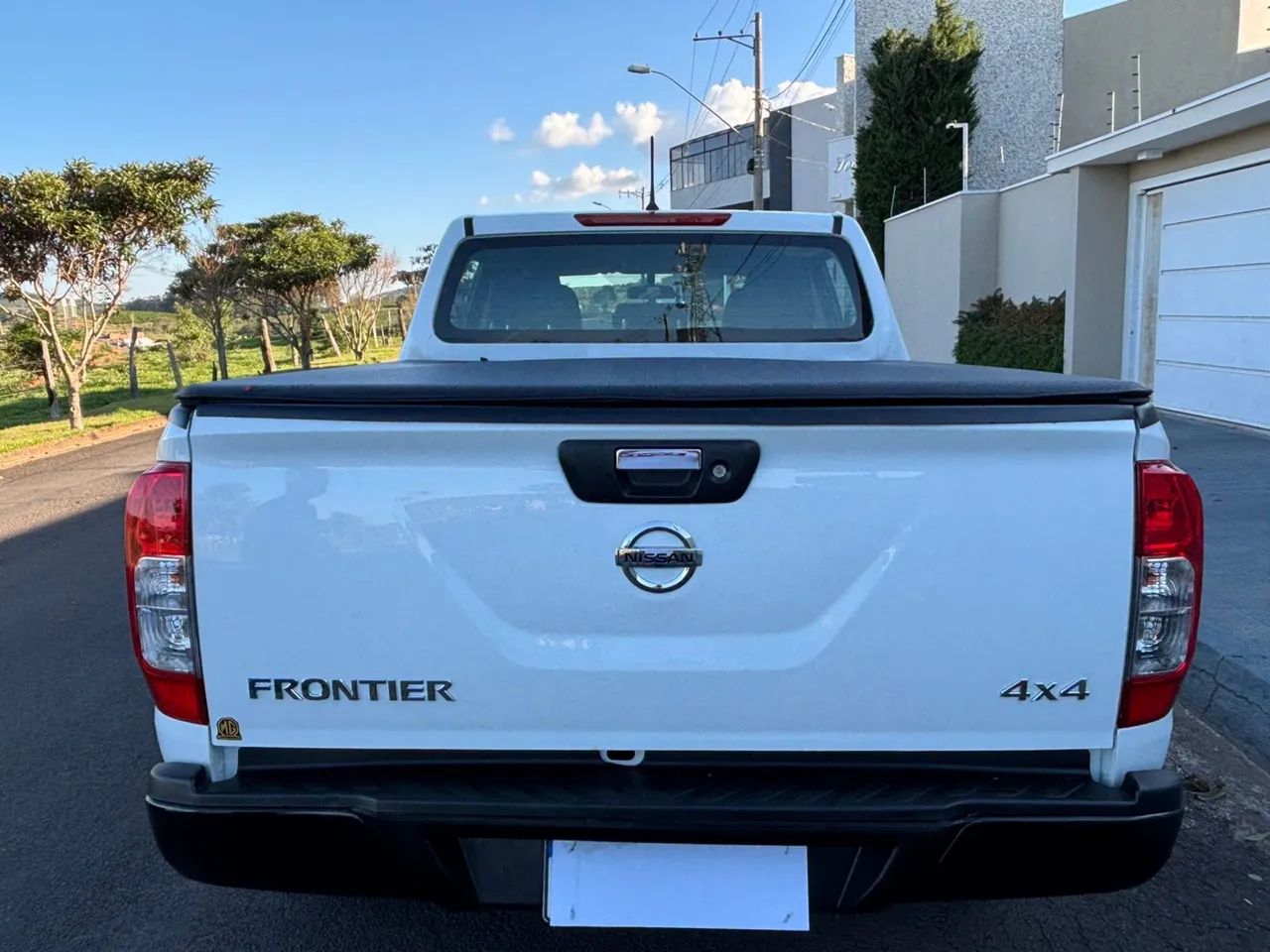 Nissan Frontier 2021 manual diesel 4x4 - Foto 6