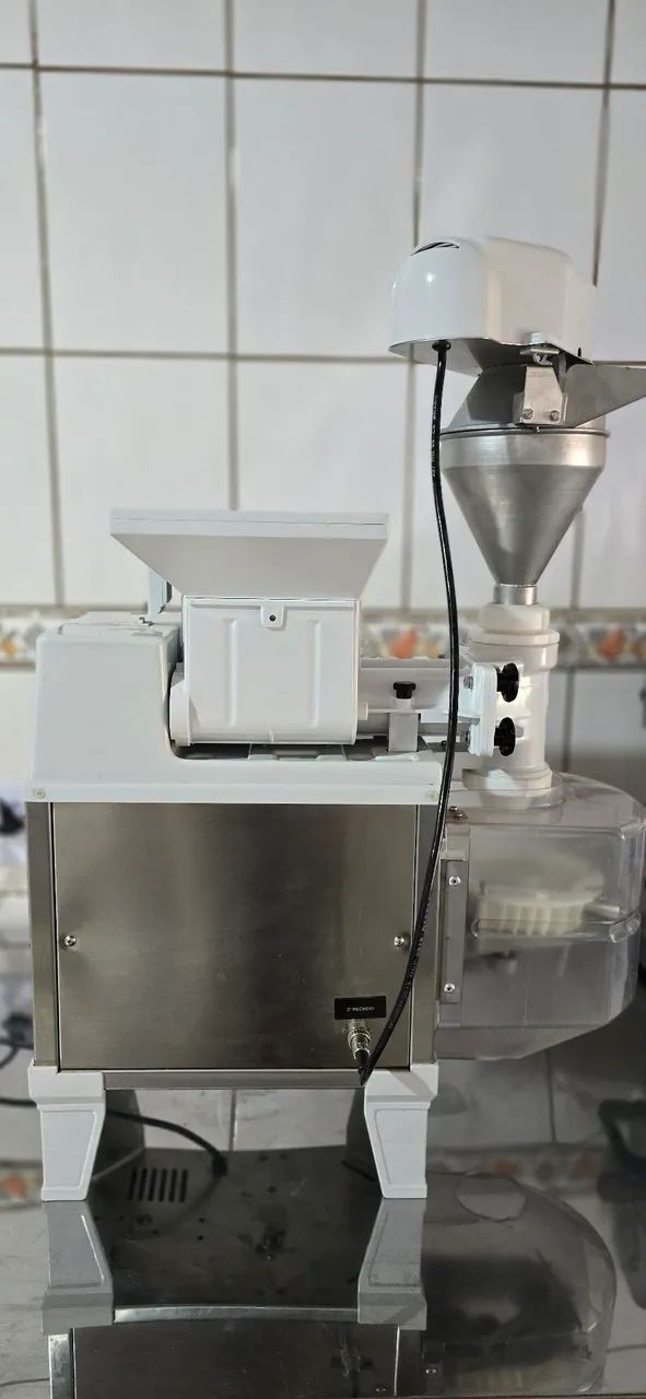 Modeladora MCI Pratic 2R (Salgados e doces) - Foto 3