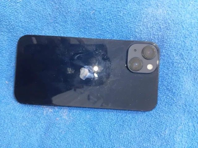 iPhone 13 128 gb 85% bateria caixa e nota - Foto 2