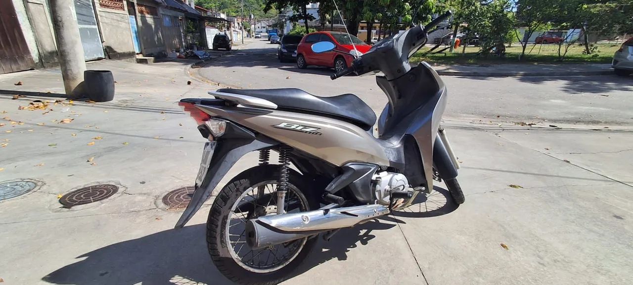 Honda Biz 2023 - Foto 3