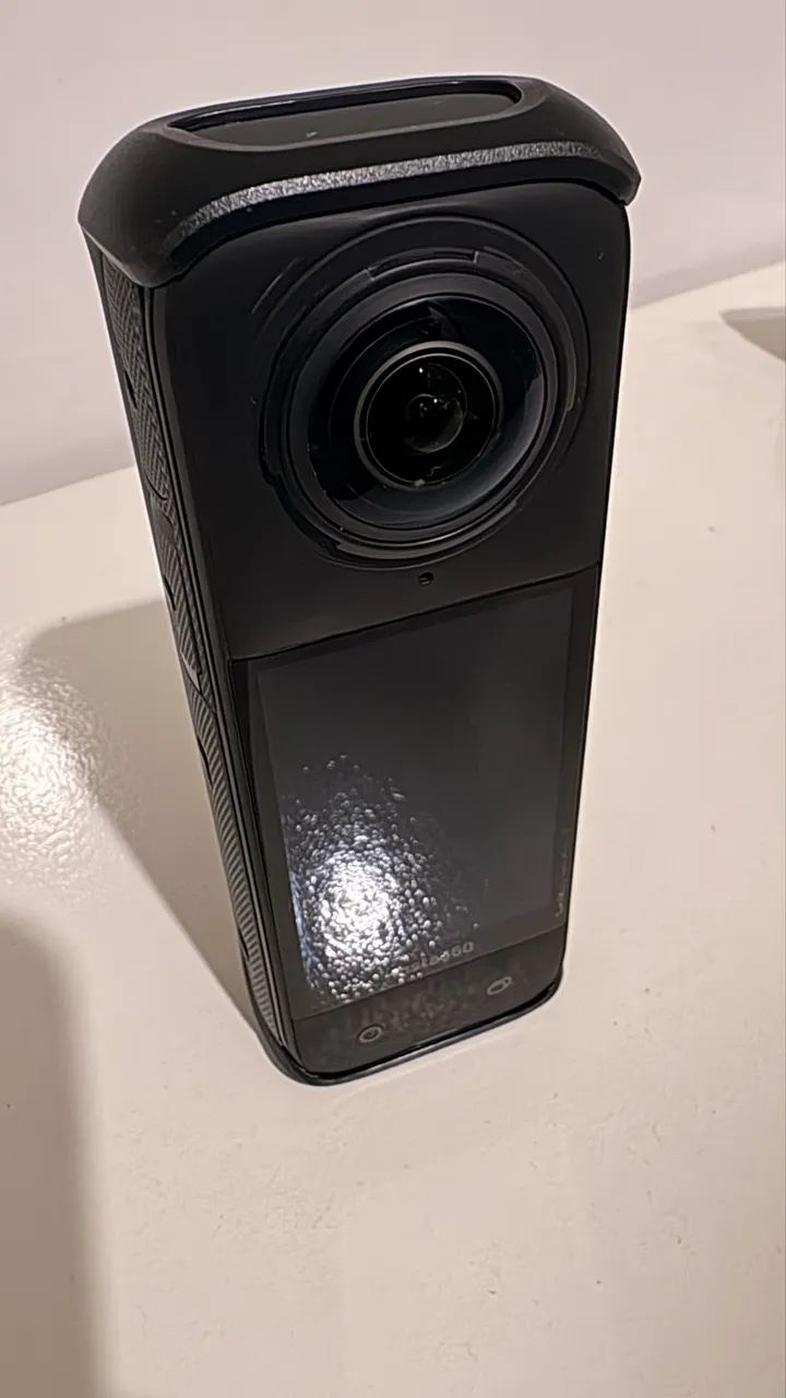 Insta 360x4 - Foto 3