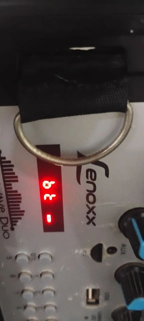 Caixa de som com Bluetooth, com controle - Foto 3