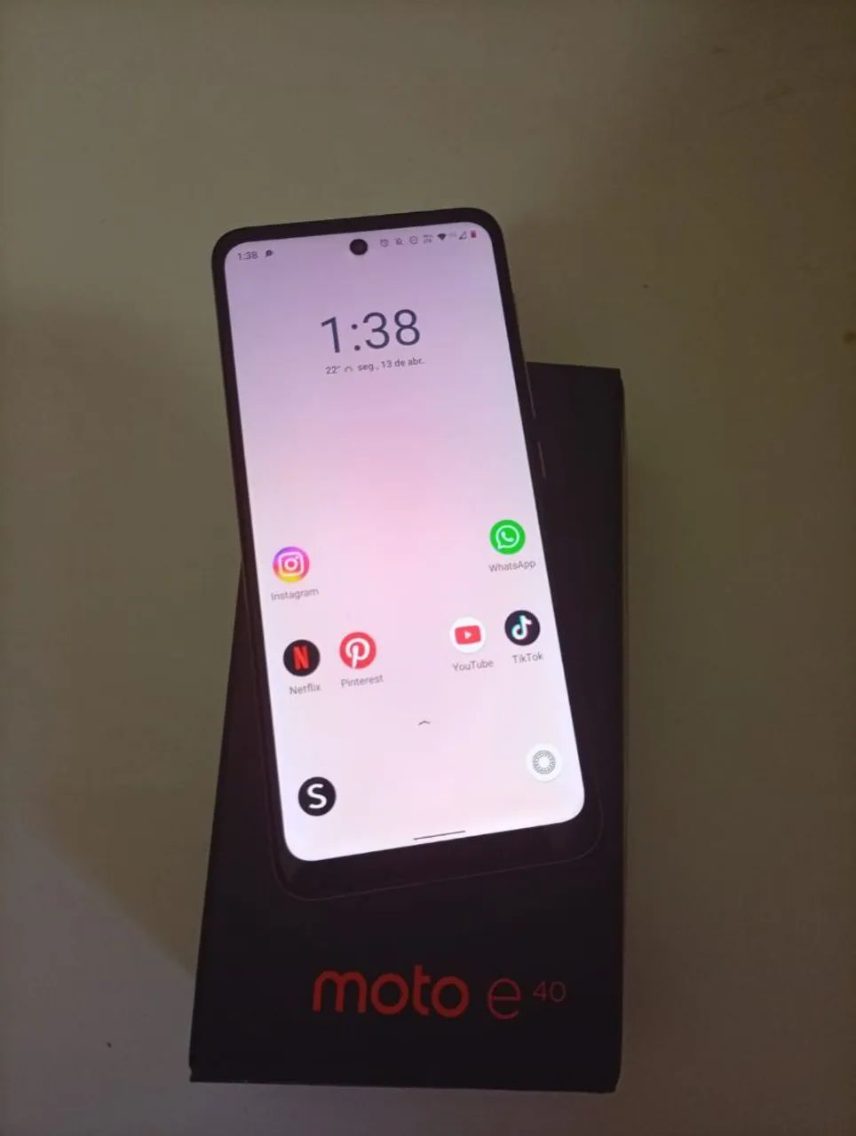 Vendo celular Moto E40 - Foto 3