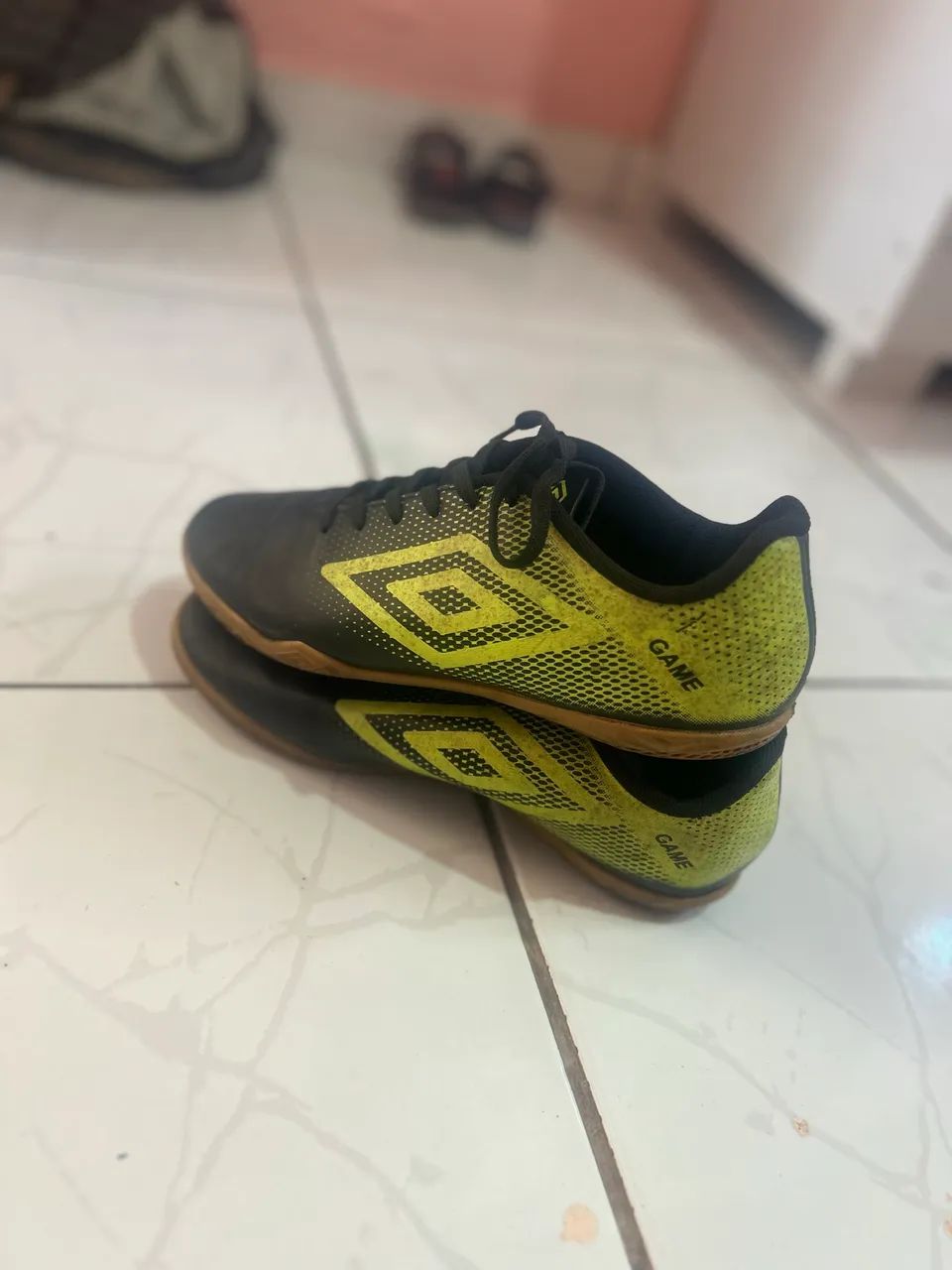 CHUTEIRA FUTSAL UMBRO 41