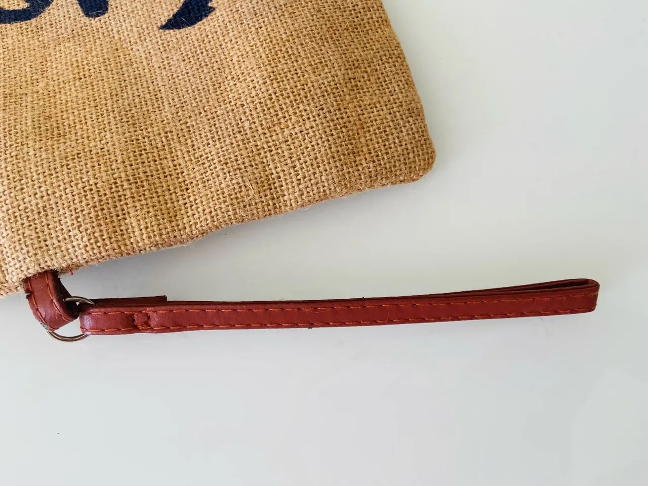 Clutch texturizada com estampa de âncora - Foto 5