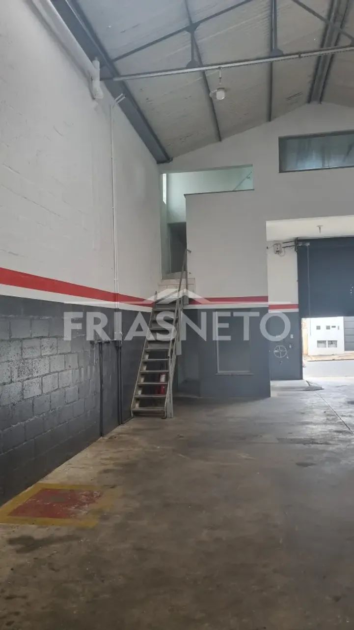 Barracão à venda no bairro Pauliceia - Foto 4