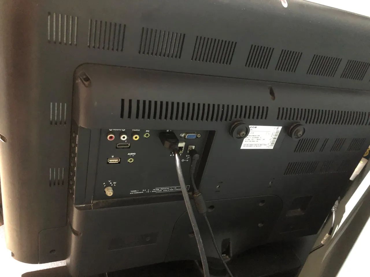 TV - COM CONTROLE - Foto 2