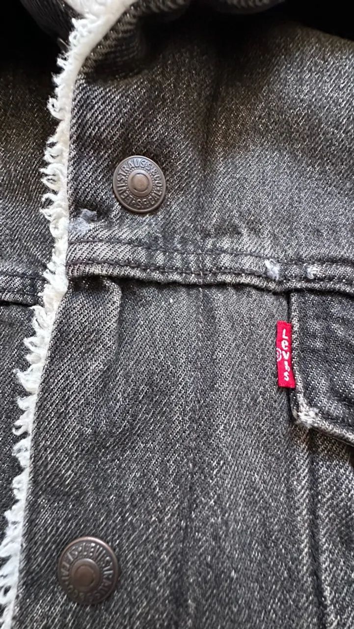 Jaqueta Levi's Relaxed Fit Sherpa Trucker - Foto 5
