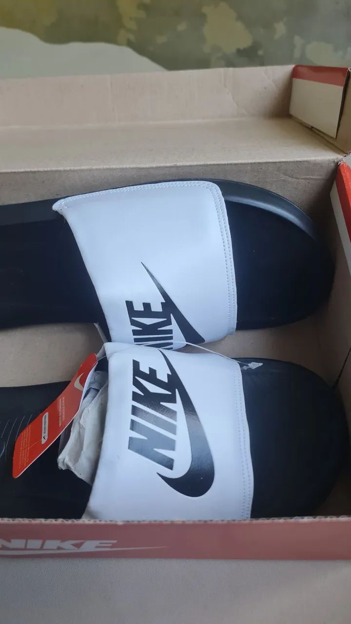 Sandália Nike - Foto 2