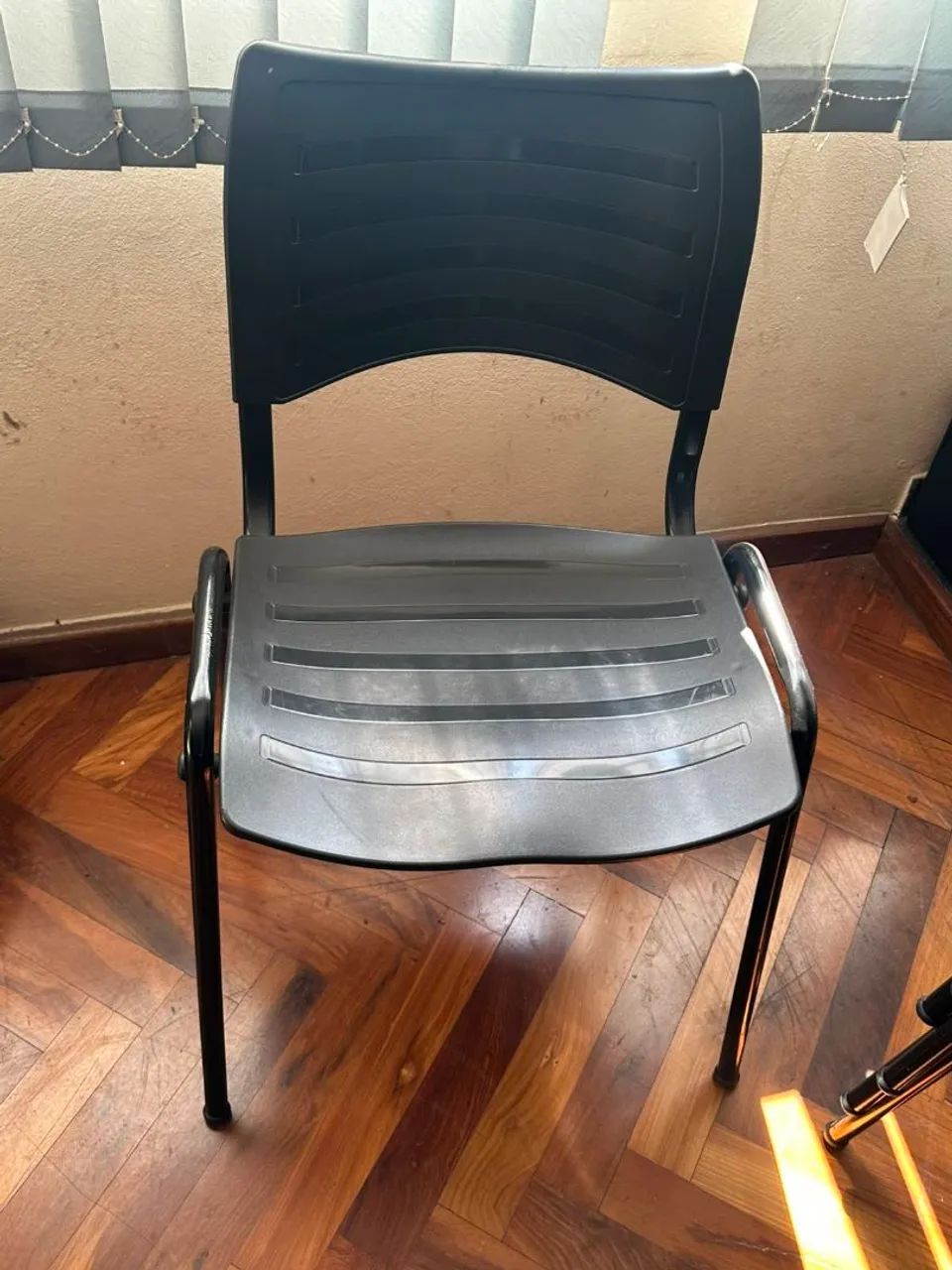 CADEIRAS PLÁSTICA REFORÇADO - Foto 3