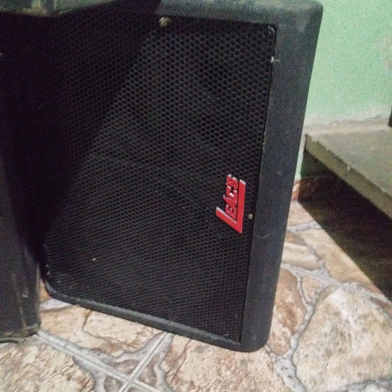 Caixas de som variadas  - Foto 4