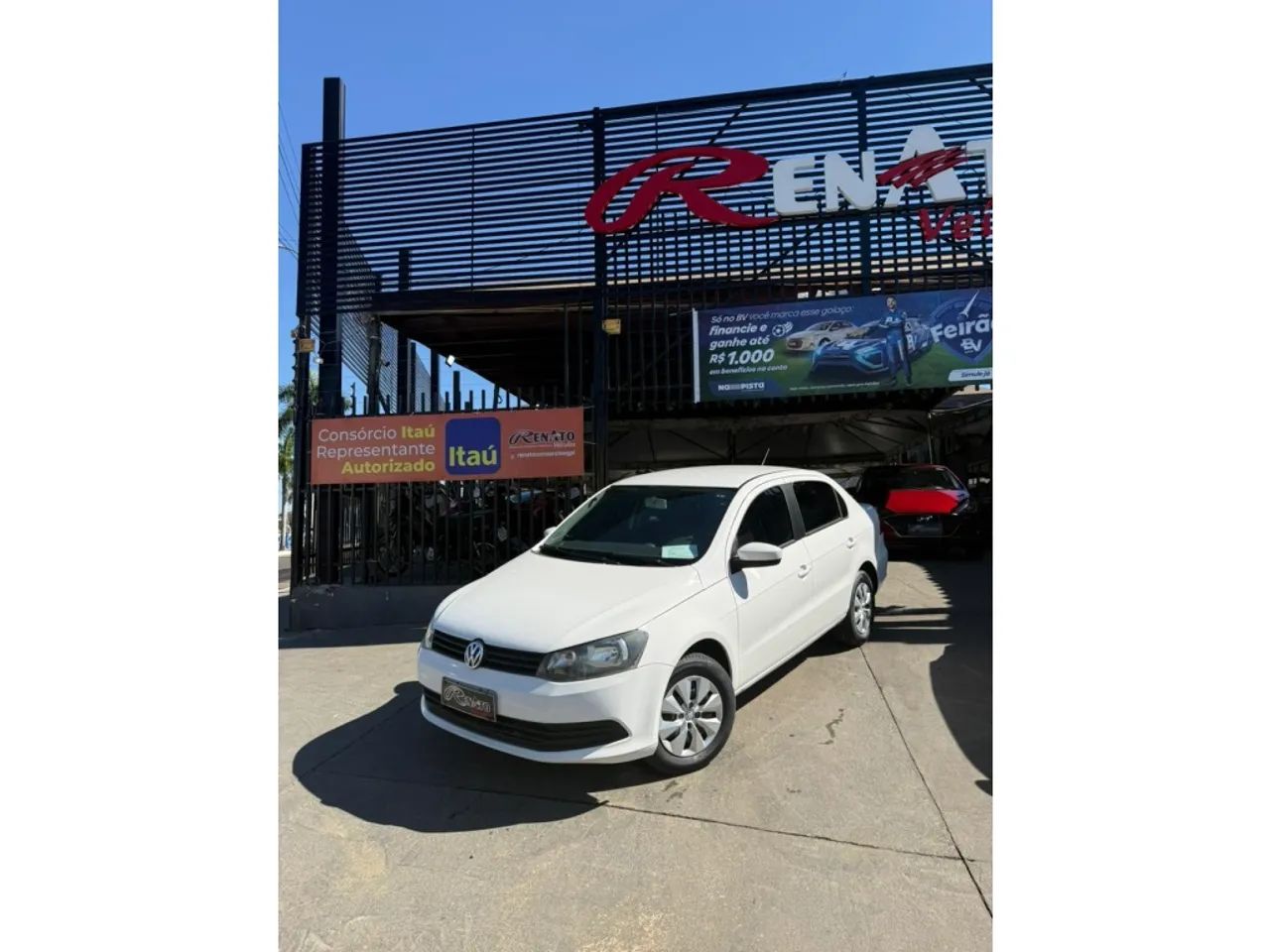 Volkswagen Voyage 1.0 FLEX 12V 4P 2014