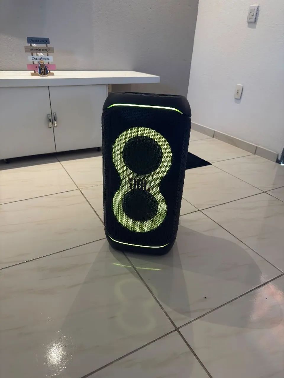 Caixa JBL party box stage 320