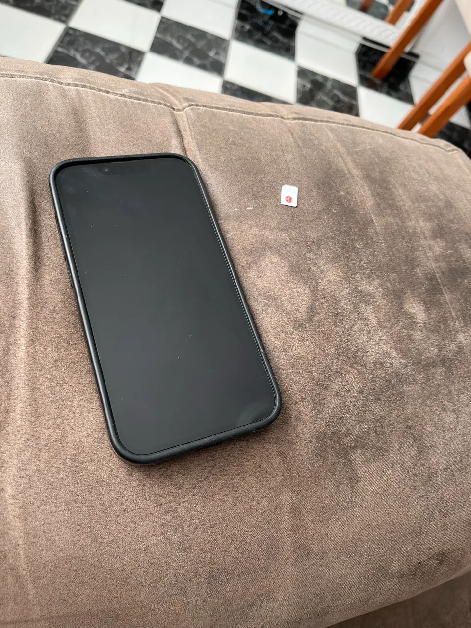 iPhone 13 muito novo caixa nota v 1.900