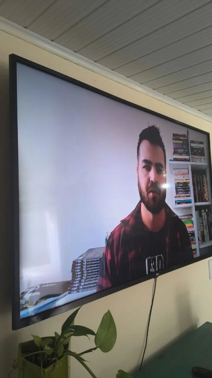 Tv smart 55 polegadas uhd 4k - Foto 3