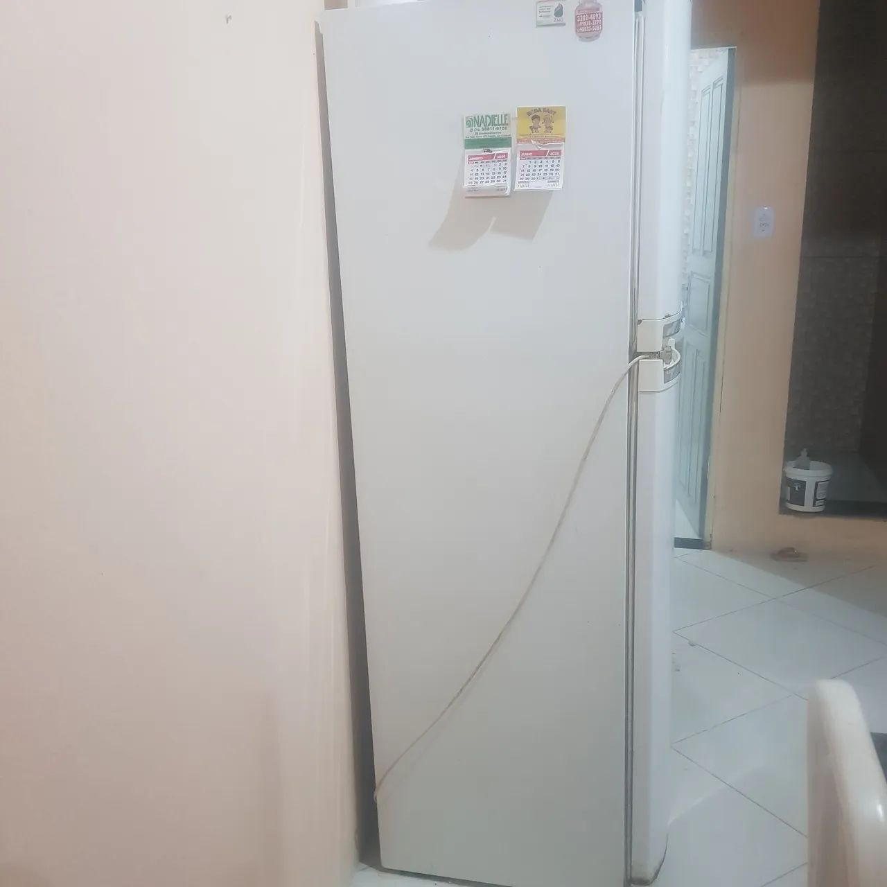 Geladeira em ótimo estado pega e usar  - Foto 3
