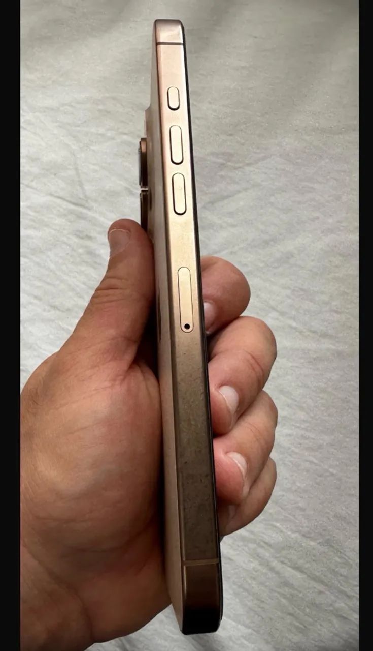 iPhone 16 pro max - Foto 4